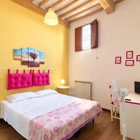 Casa Di Osio - Porta Romana Bed & Breakfast Siena