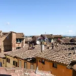 Casa Di Osio - Porta Romana Bed & Breakfast Siena
