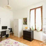 Bed & Breakfast Casa Di Osio - Porta Romana 3*